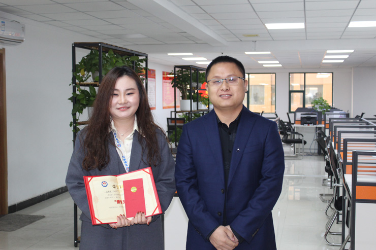 十一月份商務(wù)部業(yè)績銷售亞軍